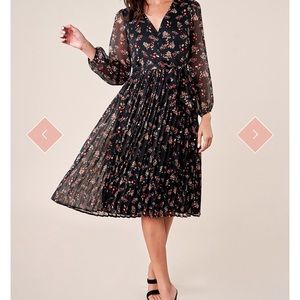 Sugar + Lips Floral pleated dress NWOT
